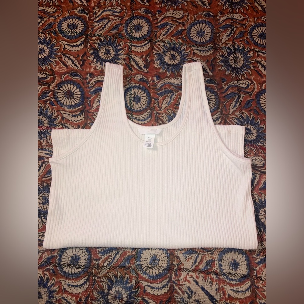 H&M white ribbed tank top - size XL - new